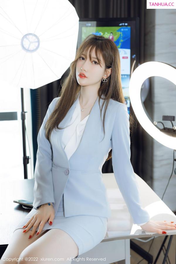 美桃酱  [XiuRen]高清写真图 2022.03.02 No.4658 美桃酱第3张图片